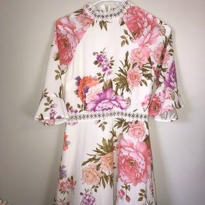 SPRING FLORAL DRESS